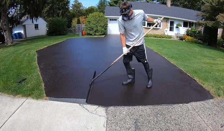 How to Start a Driveway Sealcoating Business