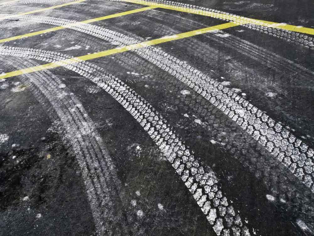 How to Prevent Parking Lot Accidents in Winter