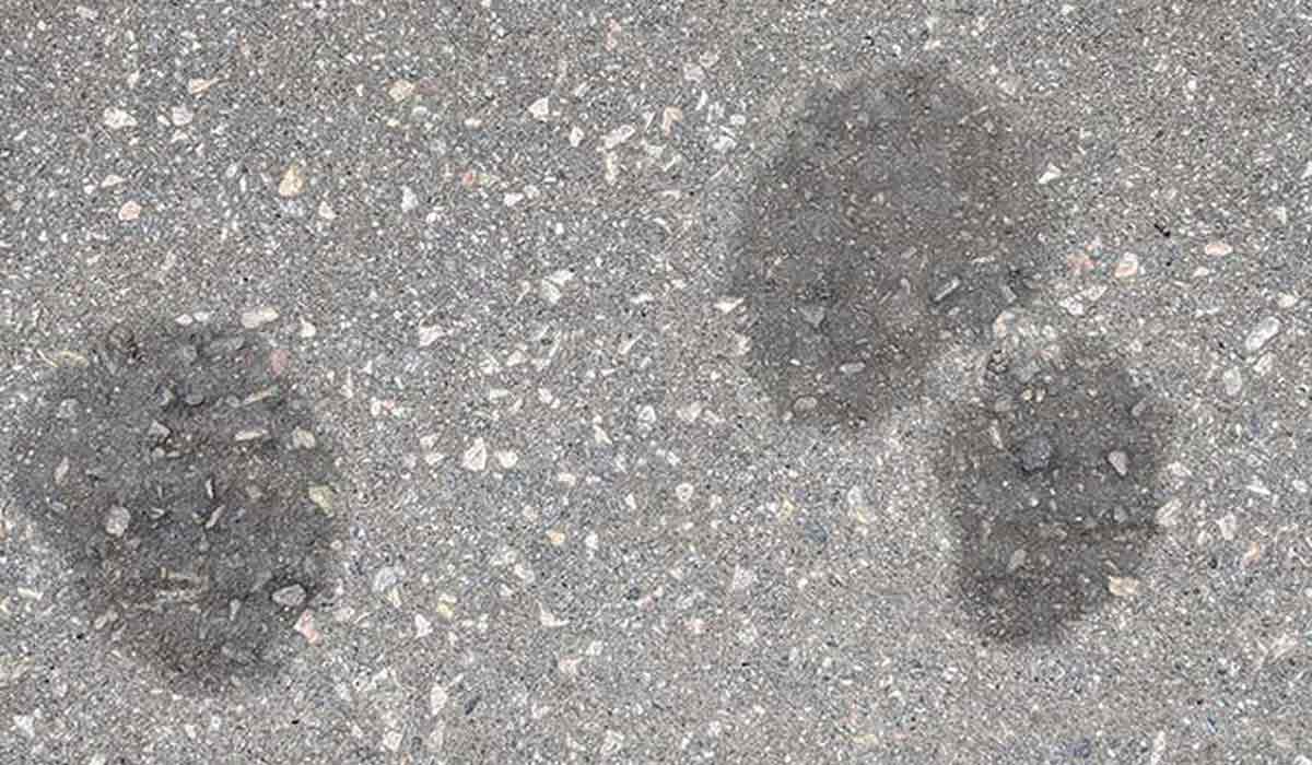 how to get rid of old oil stains on asphalt driveway