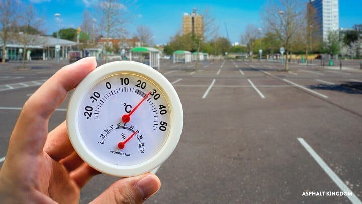The Role of Humidity in Your Asphalt Sealing Business