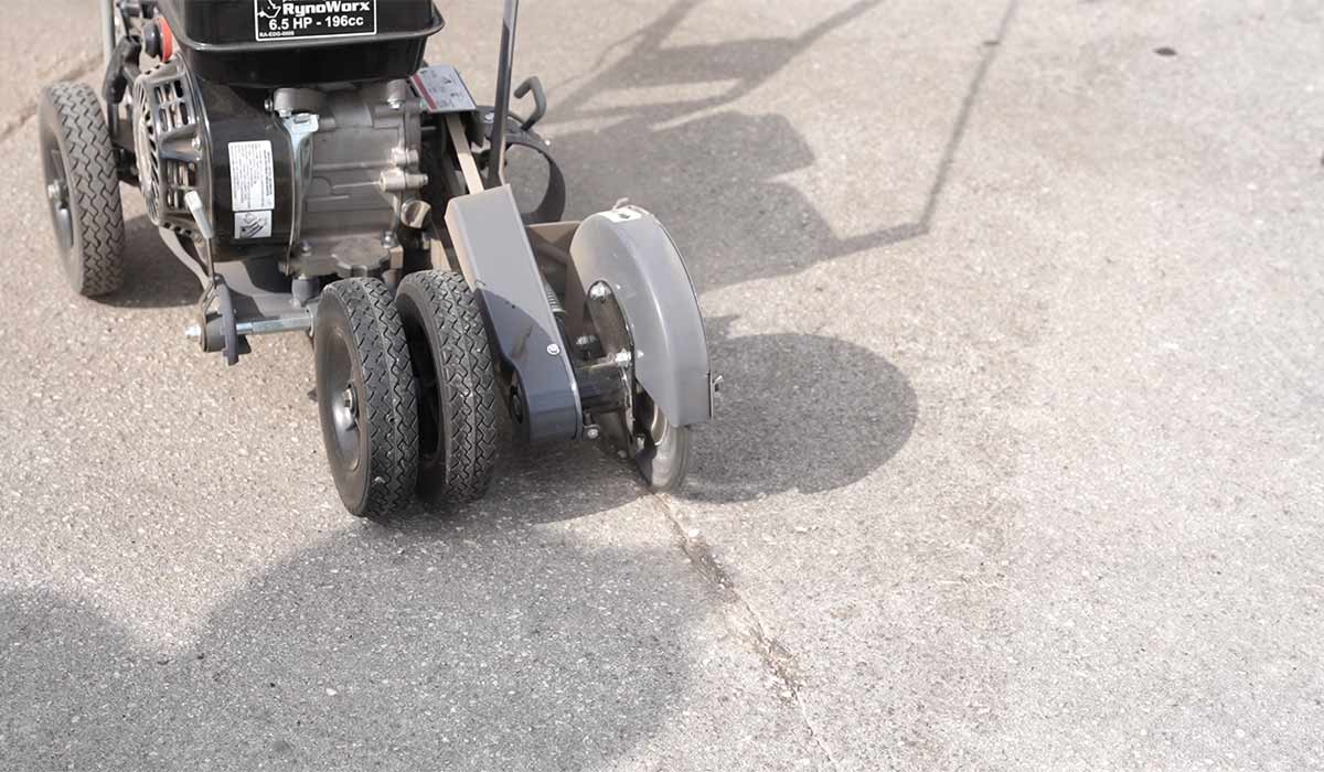 Why You Shouldn't Ignore When Your Asphalt Driveway Turns Gray - Arnold  Asphalt
